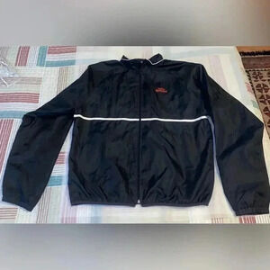 Water 💦 & Wind 💨 resistant simple lightweight jacket 🧥 for men Clean